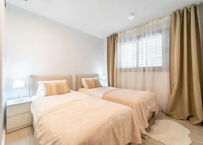 Higueron West Collection - La Casa Solana By Hwpc *