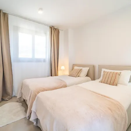 La Casa Solana - Sea Views And Pool, Higueron West,